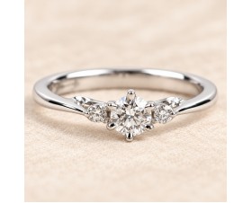 18К  Бяло Злато Диамантен Годежен Пръстен    Bloom Jewellery